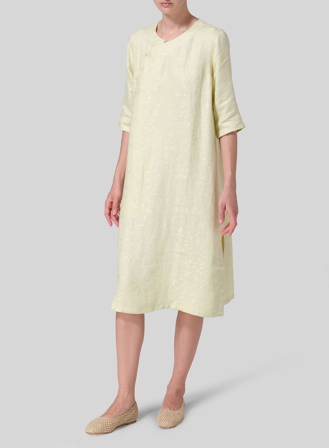 Jacquard Linen Tunic with Vintage Mandarin Knot