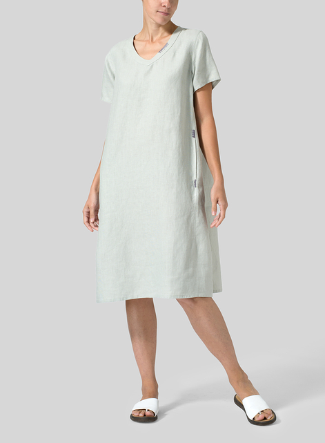 Heavy Linen Short-Sleeve Heart-Neck Dress