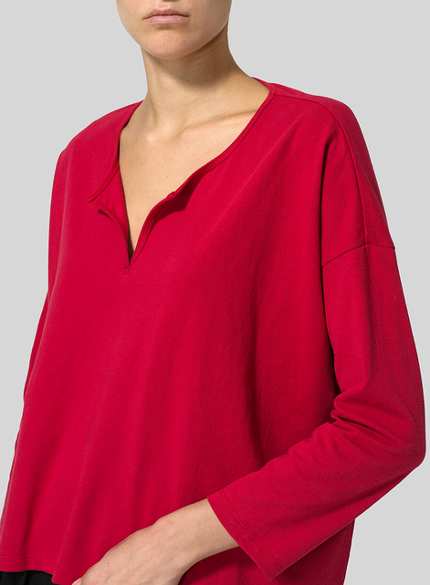 Medium Weight Cotton V-neck Boxy Top