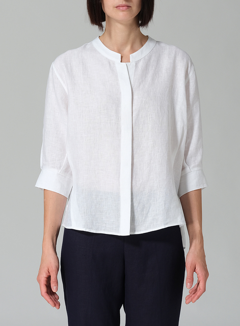 Linen Back Keyhole Blouse