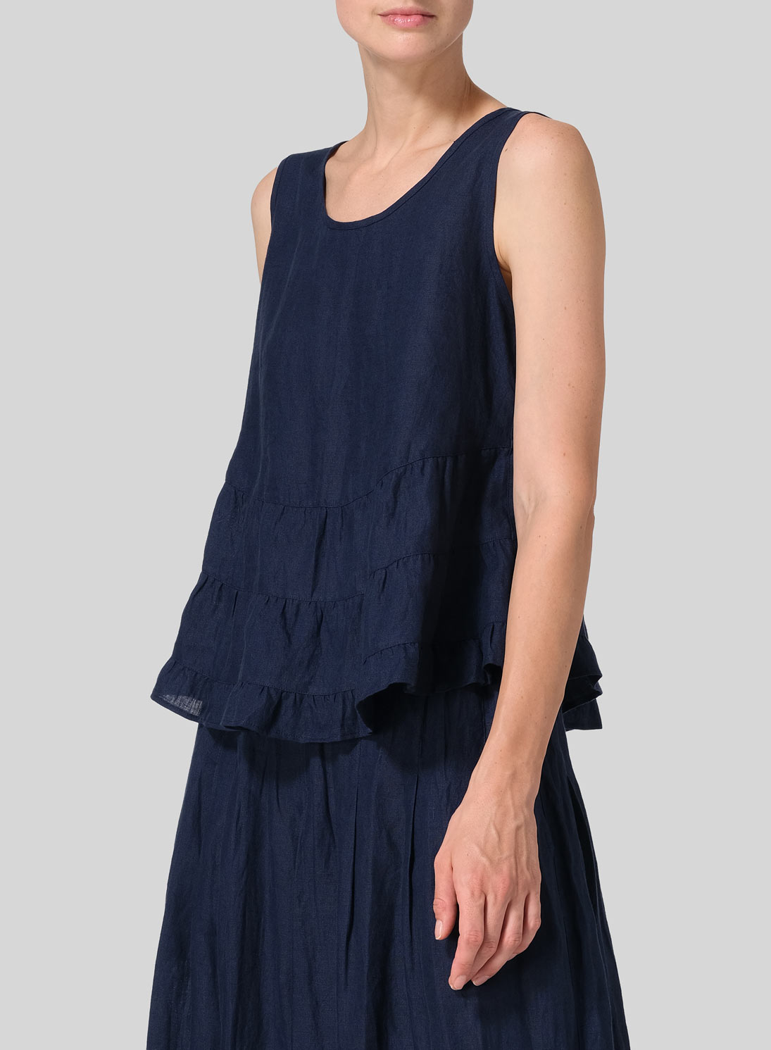 Linen Sleeveless Pleated Blouse