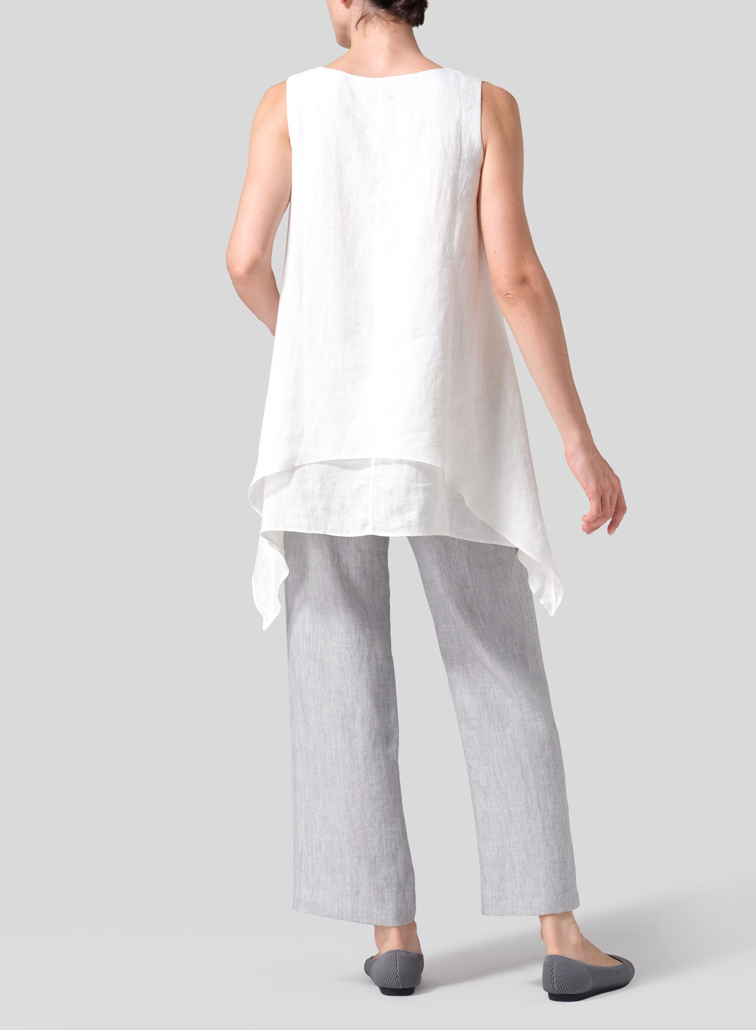 Linen Sleeveless Layered Lightweight Top