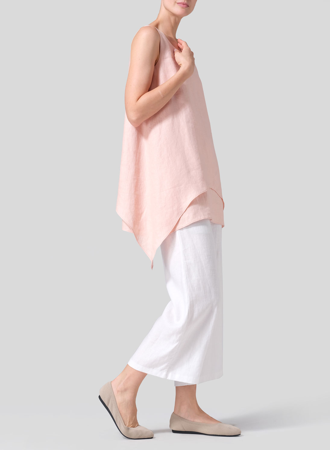 Linen Sleeveless Layered Lightweight Top